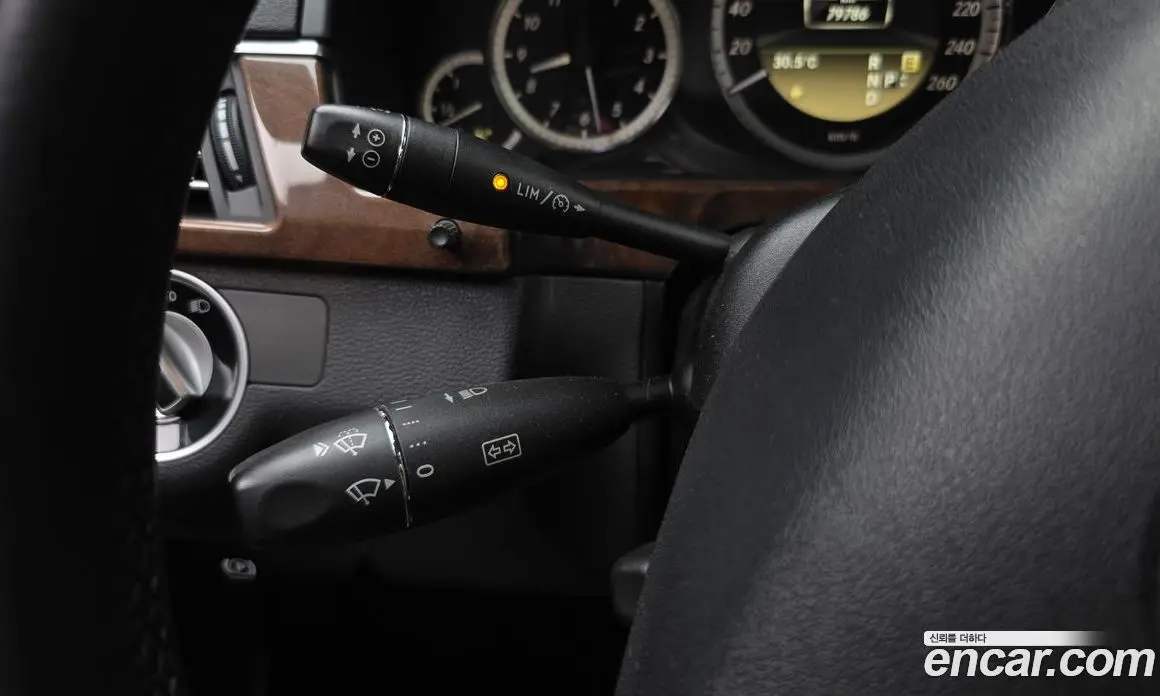 Mercedes-Benz E-Class 2012 3.5 автомат (гидро), фото 17