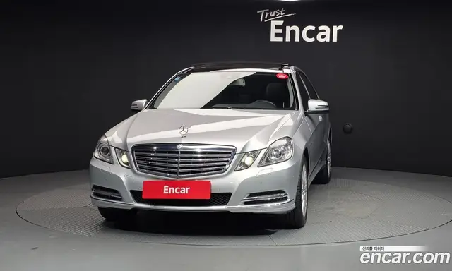 Mercedes-Benz E-Class 2012 3.5 автомат (гидро), миниатюра 3