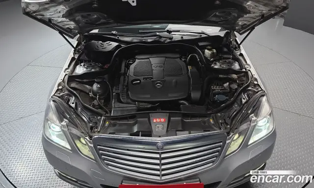 Mercedes-Benz E-Class 2012 3.5 автомат (гидро), миниатюра 6