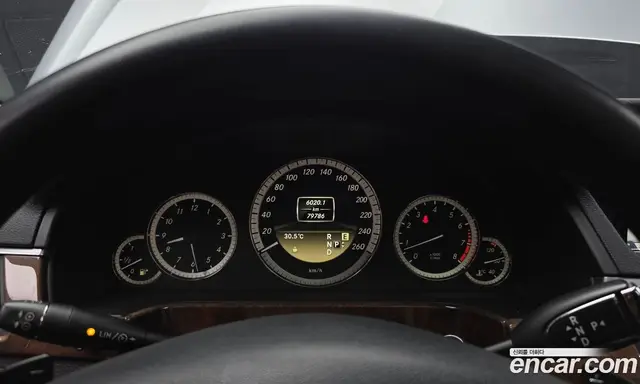 Mercedes-Benz E-Class 2012 3.5 автомат (гидро), миниатюра 8