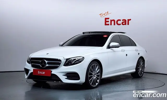 Mercedes-Benz E-Class, 2019, 104 282 км