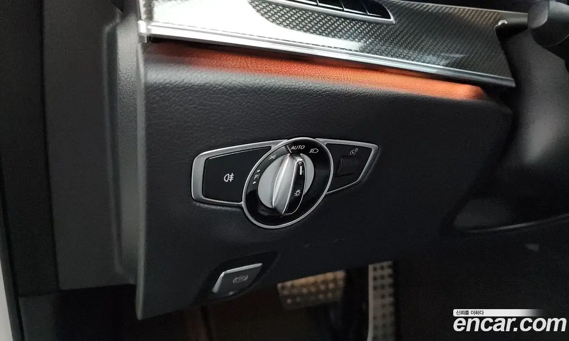 Mercedes-Benz E-Class 2019 2.0 автомат (гидро), фото 29 Mercedes-Benz E-Class 2019 2.0 автомат (гидро), фото 29