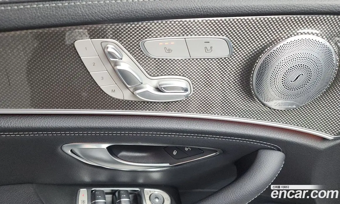 Mercedes-Benz E-Class 2019 2.0 автомат (гидро), фото 34 Mercedes-Benz E-Class 2019 2.0 автомат (гидро), фото 34