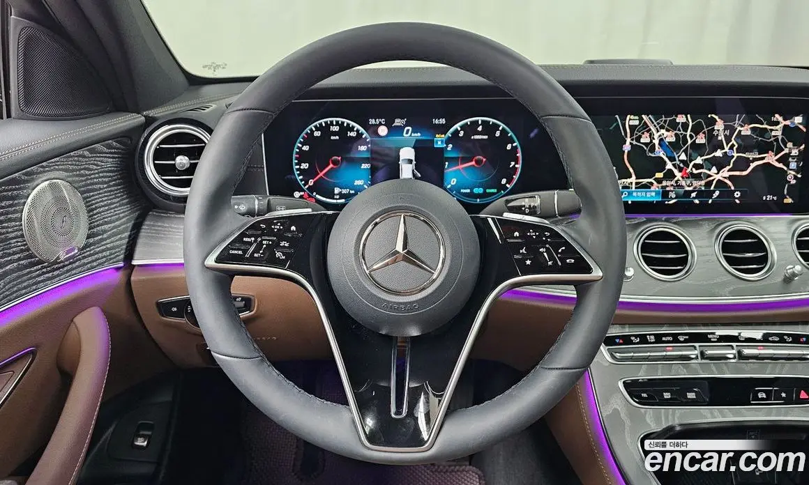 Mercedes-Benz E-Class 2023 2.0 автомат (гидро), фото 18