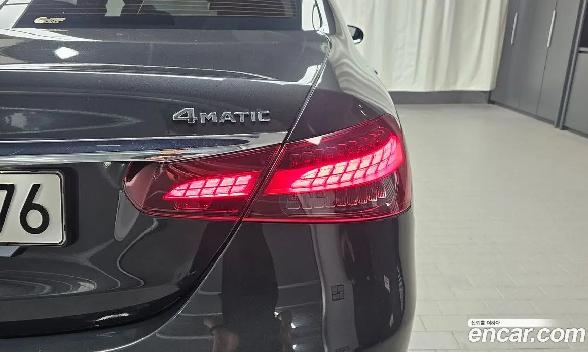 Mercedes-Benz E-Class 2023 2.0 автомат (гидро), фото 8