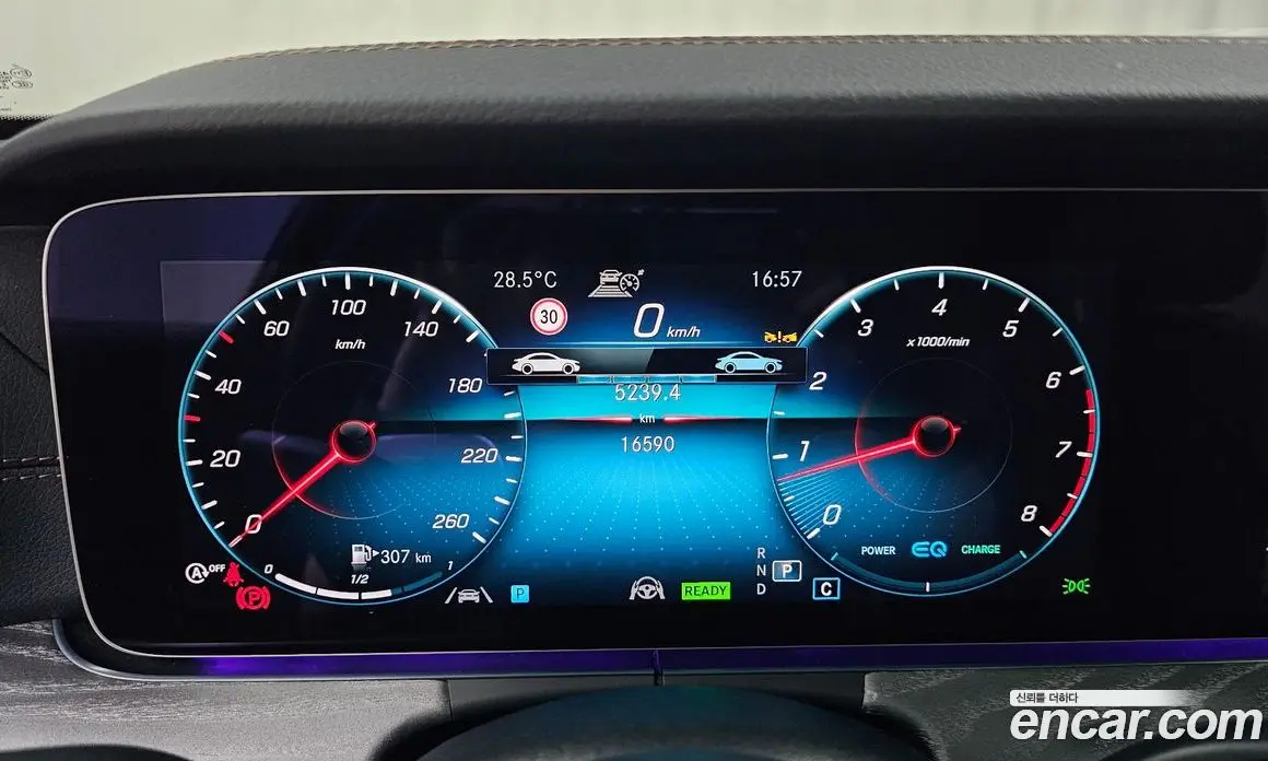 Mercedes-Benz E-Class 2023 2.0 автомат (гидро), фото 10