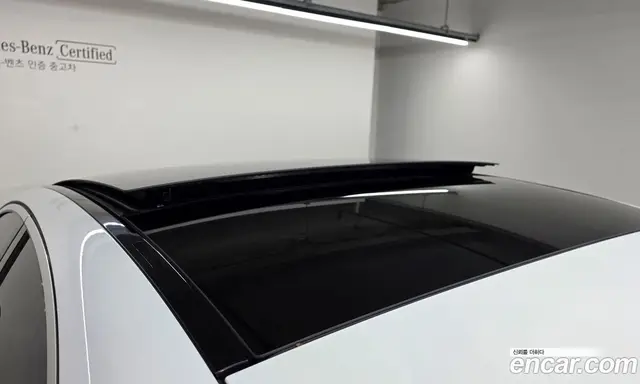Mercedes-Benz E-Class 2025 2.0 автомат (гидро), миниатюра 12