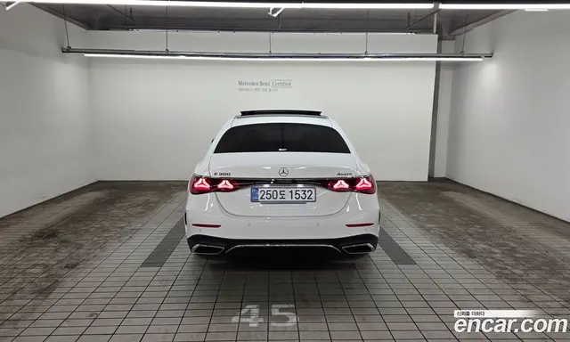 Mercedes-Benz E-Class 2025 2.0 автомат (гидро), миниатюра 4 Mercedes-Benz E-Class 2025 2.0 автомат (гидро), миниатюра 4