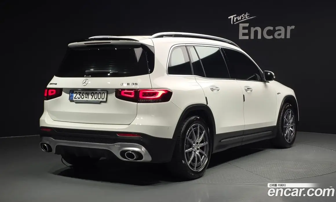 Mercedes-Benz GLB-Class 2023 2.0 автомат (гидро), фото 2 Mercedes-Benz GLB-Class 2023 2.0 автомат (гидро), фото 2