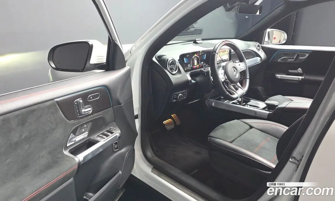 Mercedes-Benz GLB-Class 2023 2.0 автомат (гидро), фото 10 Mercedes-Benz GLB-Class 2023 2.0 автомат (гидро), фото 10
