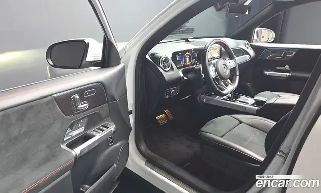 Mercedes-Benz GLB-Class 2023 2.0 автомат (гидро), миниатюра 10 Mercedes-Benz GLB-Class 2023 2.0 автомат (гидро), миниатюра 10