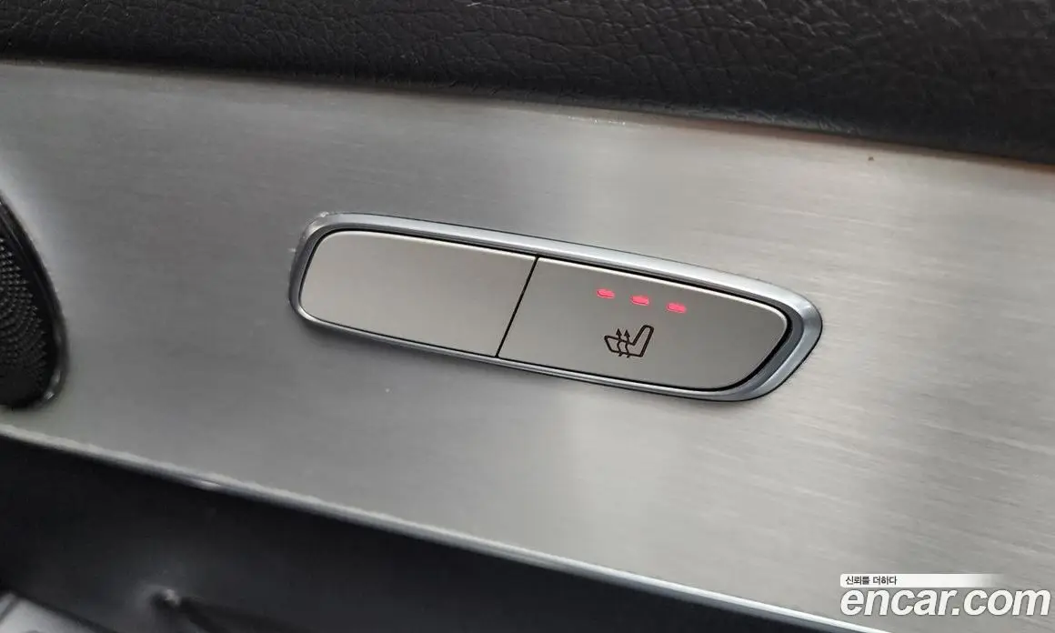 Mercedes-Benz GLC-Class 2018 2.0 автомат (гидро), фото 25 Mercedes-Benz GLC-Class 2018 2.0 автомат (гидро), фото 25