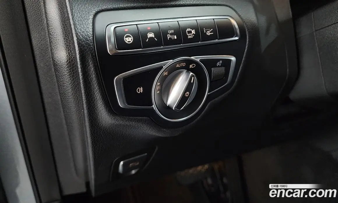Mercedes-Benz GLC-Class 2018 2.0 автомат (гидро), фото 29 Mercedes-Benz GLC-Class 2018 2.0 автомат (гидро), фото 29