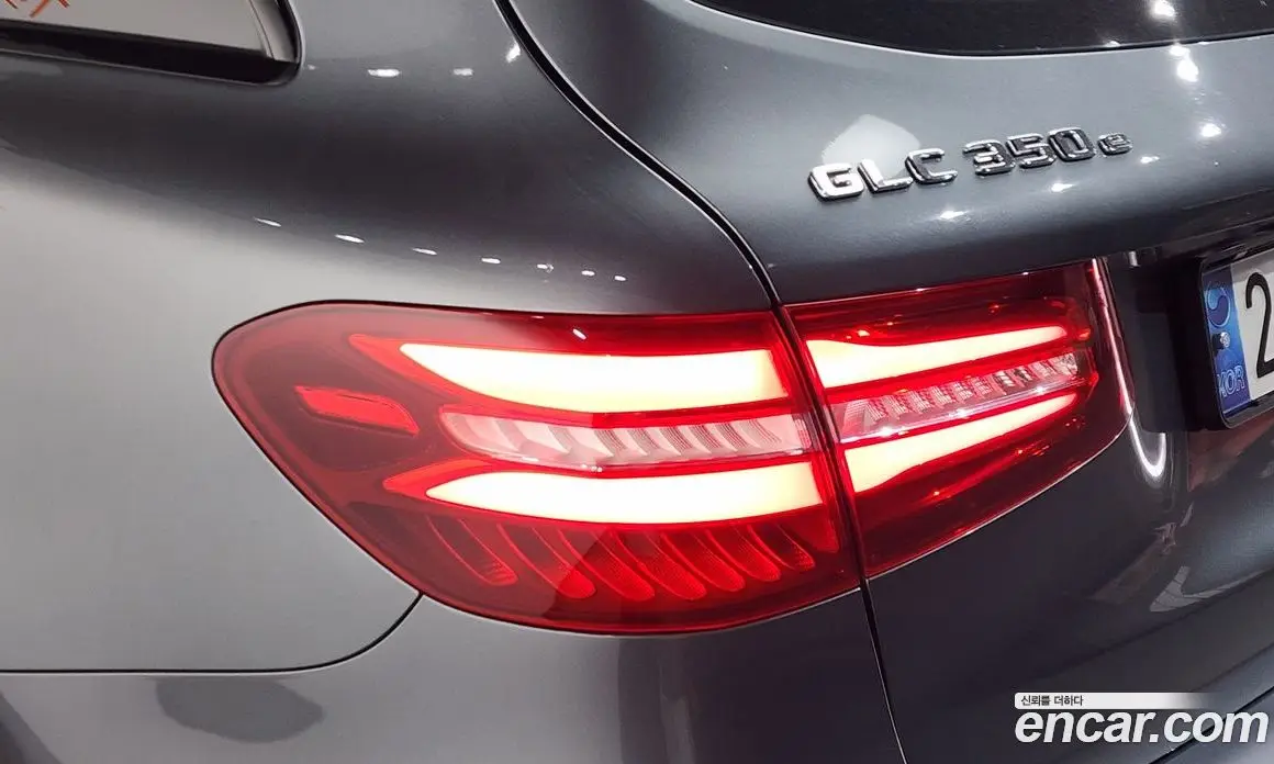 Mercedes-Benz GLC-Class 2018 2.0 автомат (гидро), фото 9 Mercedes-Benz GLC-Class 2018 2.0 автомат (гидро), фото 9
