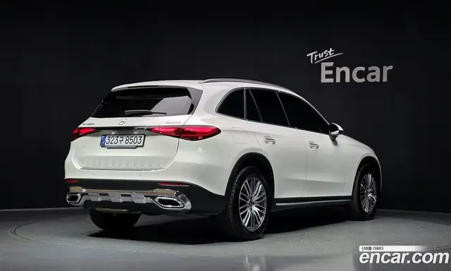 Mercedes-Benz GLC-Class 2024 2.0 автомат (гидро), миниатюра 2
