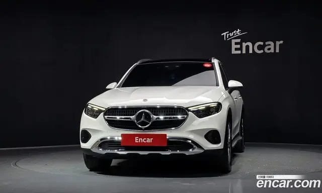 Mercedes-Benz GLC-Class 2024 2.0 автомат (гидро), миниатюра 3