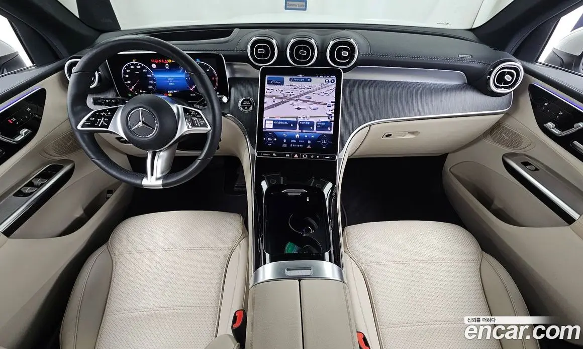 Mercedes-Benz GLC-Class 2024 2.0 автомат (гидро), фото 10