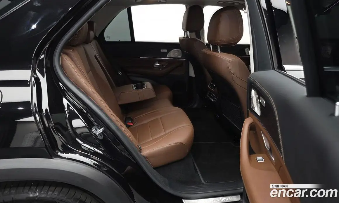 Mercedes-Benz GLE-Class 2025 2.0 автомат (гидро), фото 17