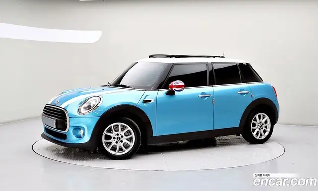 Mini Cooper 2018 1.5 автомат (гидро), миниатюра 3 Mini Cooper 2018 1.5 автомат (гидро), миниатюра 3