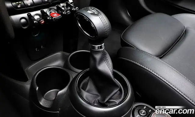 Mini Cooper 2018 1.5 автомат (гидро), миниатюра 9 Mini Cooper 2018 1.5 автомат (гидро), миниатюра 9