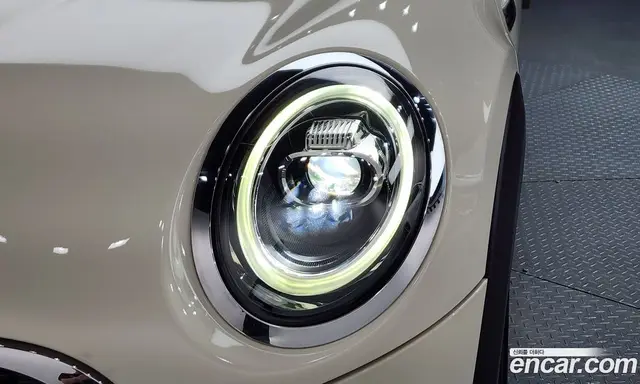 Mini Cooper 2021 1.5 автомат (гидро), миниатюра 8 Mini Cooper 2021 1.5 автомат (гидро), миниатюра 8