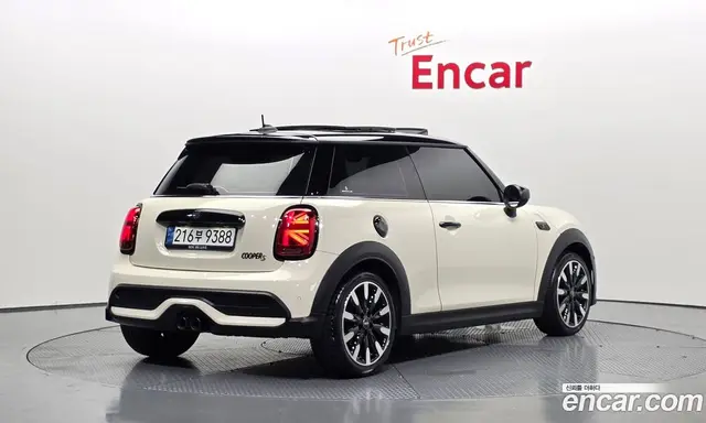 Mini Cooper 2022 2.0 автомат (гидро), миниатюра 2
