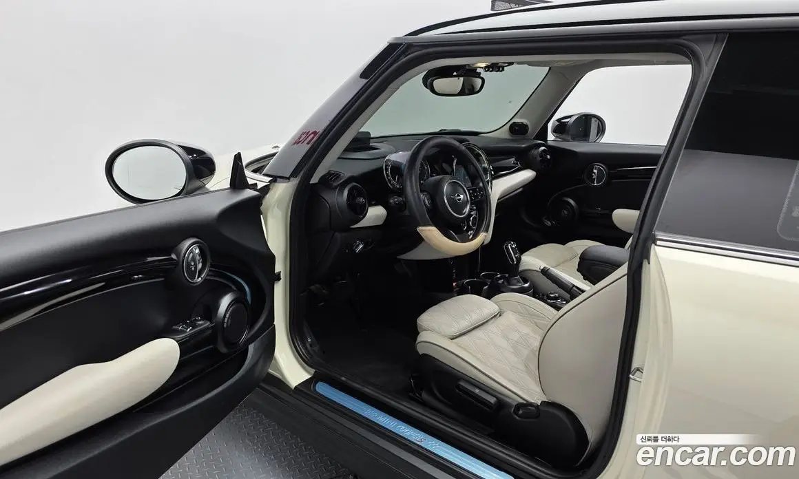 Mini Cooper 2022 2.0 автомат (гидро), фото 13