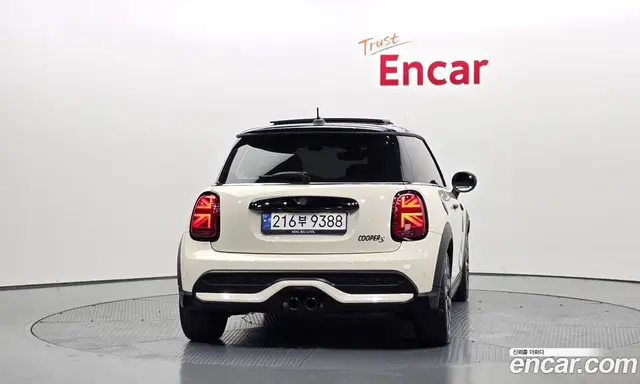 Mini Cooper 2022 2.0 автомат (гидро), миниатюра 4