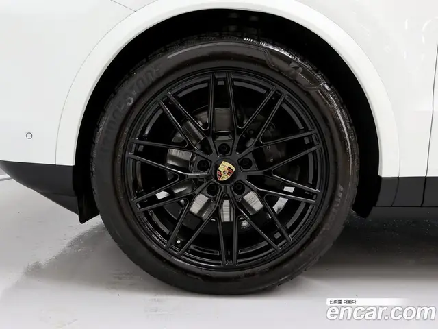 Porsche Cayenne 2023 3.0 автомат (гидро), миниатюра 5 Porsche Cayenne 2023 3.0 автомат (гидро), миниатюра 5