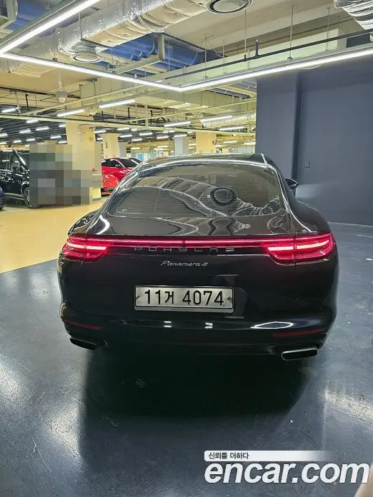 Porsche Panamera 2018 3.0 автомат (гидро), миниатюра 2 Porsche Panamera 2018 3.0 автомат (гидро), миниатюра 2