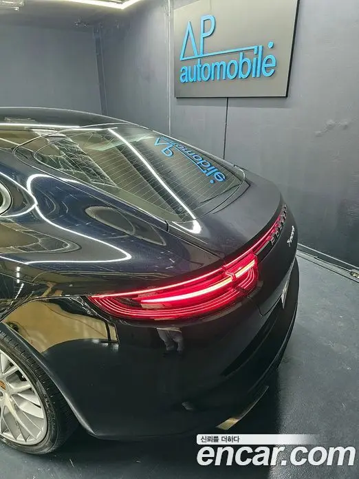 Porsche Panamera 2018 3.0 автомат (гидро), фото 4 Porsche Panamera 2018 3.0 автомат (гидро), фото 4
