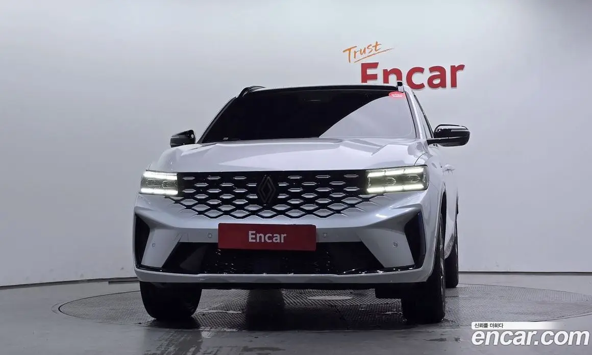 Renault (Samsung) Grand Koleos 2025 2.0 автомат (гидро), фото 3 Renault (Samsung) Grand Koleos 2025 2.0 автомат (гидро), фото 3