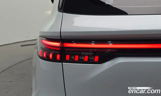 Renault (Samsung) Grand Koleos 2025 2.0 автомат (гидро), миниатюра 9 Renault (Samsung) Grand Koleos 2025 2.0 автомат (гидро), миниатюра 9
