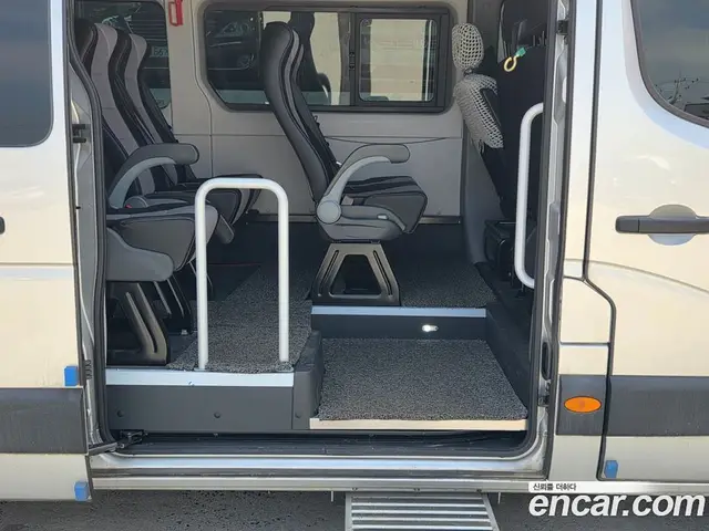 Renault (Samsung) Master 2020 2.3 автомат (робот), миниатюра 10 Renault (Samsung) Master 2020 2.3 автомат (робот), миниатюра 10