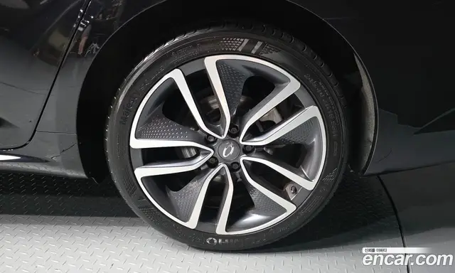 Renault (Samsung) SM6 2019 2.0 автомат (гидро), миниатюра 5