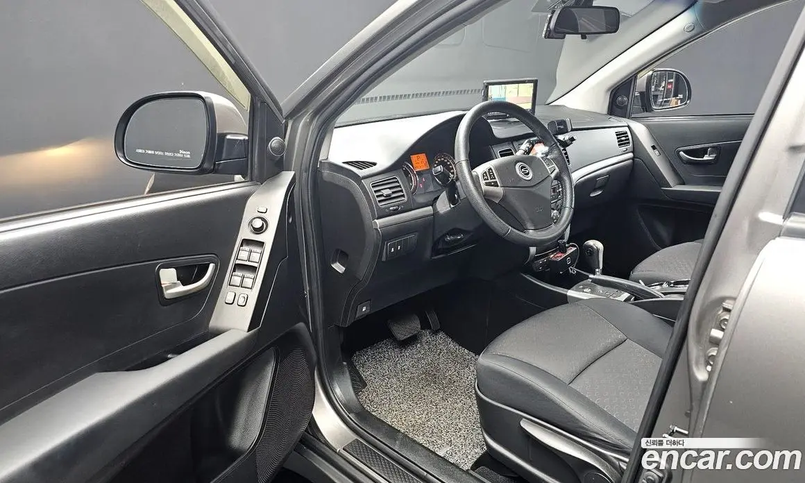 SsangYong Korando 2011 2.0 автомат (гидро), фото 10 SsangYong Korando 2011 2.0 автомат (гидро), фото 10