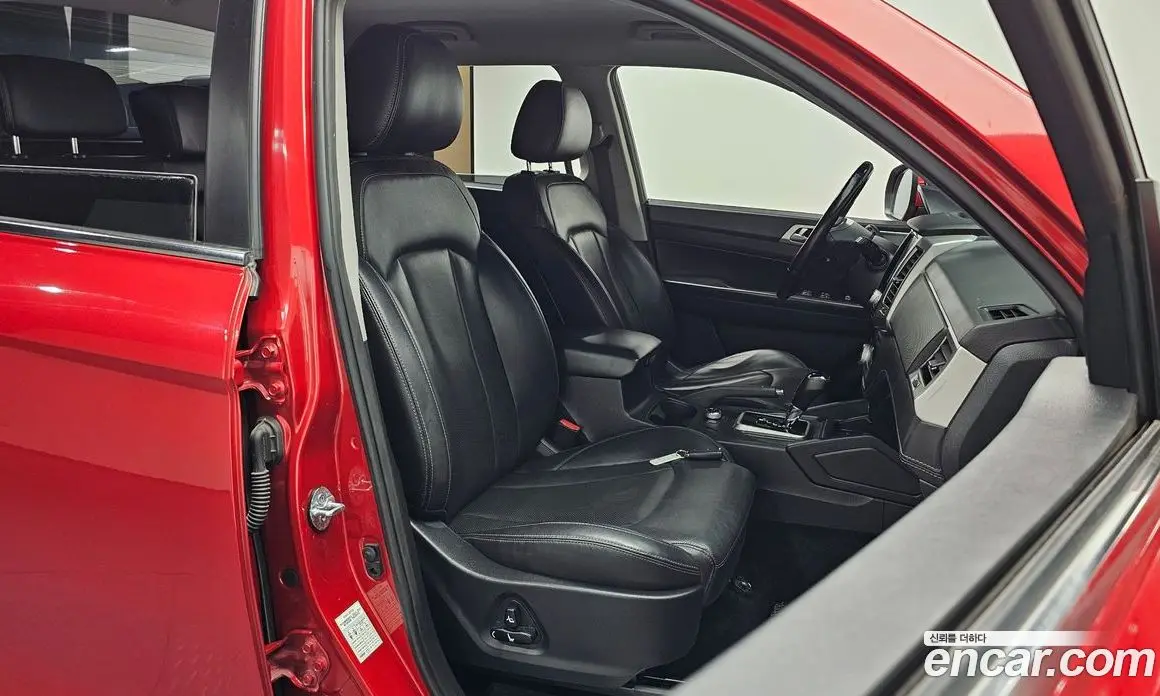 SsangYong Rexton 2018 2.2 автомат (гидро), фото 16
