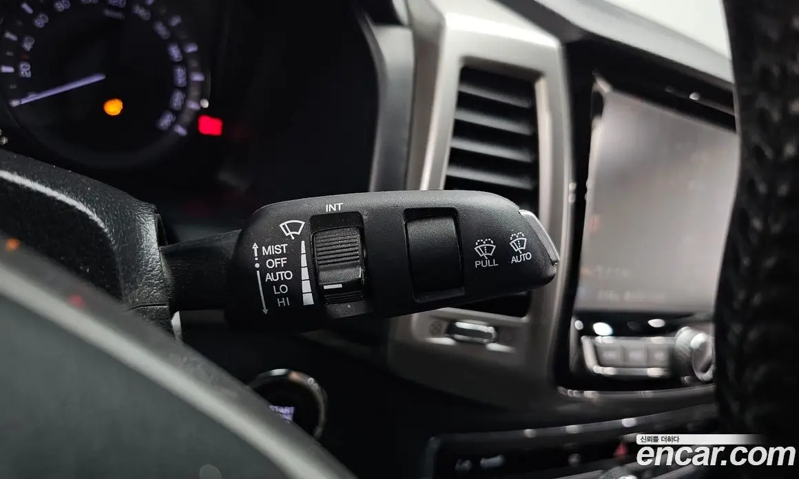 SsangYong Rexton 2018 2.2 автомат (гидро), фото 28