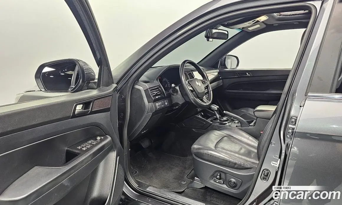 SsangYong Rexton 2020 2.2 автомат (гидро), фото 13 SsangYong Rexton 2020 2.2 автомат (гидро), фото 13