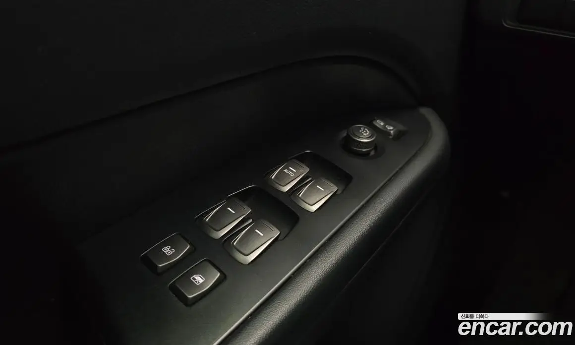 SsangYong Rexton 2022 2.2 автомат (гидро), фото 18 SsangYong Rexton 2022 2.2 автомат (гидро), фото 18
