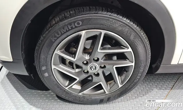 SsangYong TIBOLI 2022 1.5 автомат (гидро), миниатюра 5