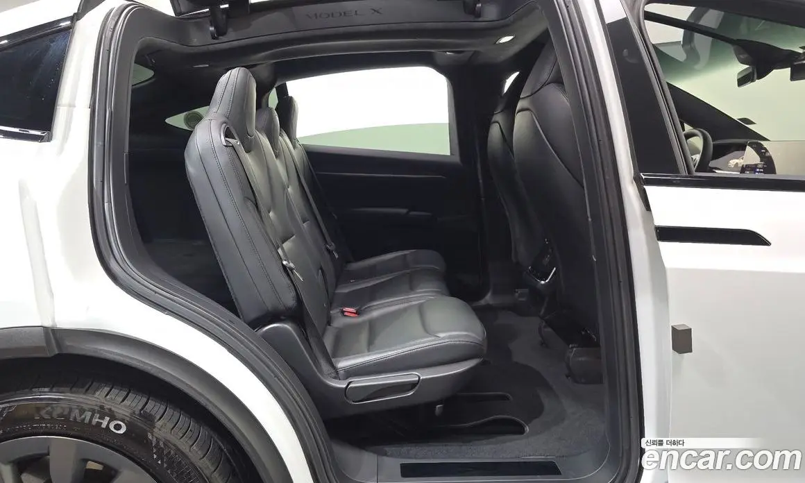 Tesla Model X 2023 0.3 автомат (гидро), фото 12 Tesla Model X 2023 0.3 автомат (гидро), фото 12