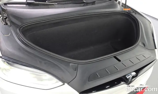 Tesla Model X 2023 0.3 автомат (гидро), миниатюра 6 Tesla Model X 2023 0.3 автомат (гидро), миниатюра 6