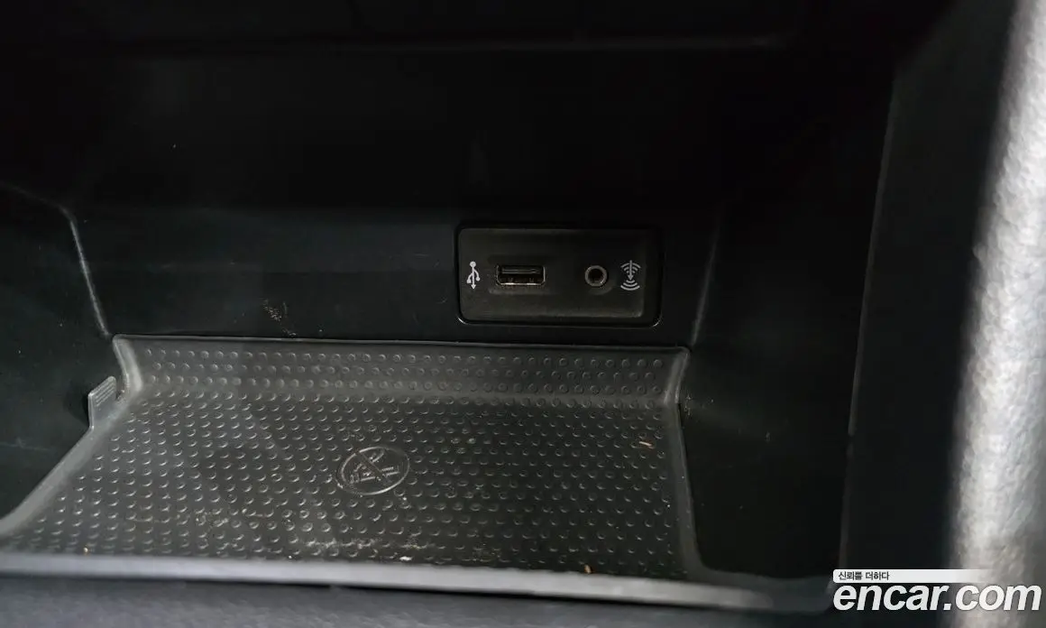 Volkswagen Beatle 2016 2.0 автомат (гидро), фото 11 Volkswagen Beatle 2016 2.0 автомат (гидро), фото 11
