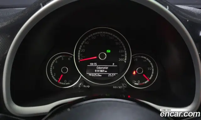 Volkswagen Beatle 2016 2.0 автомат (гидро), миниатюра 8 Volkswagen Beatle 2016 2.0 автомат (гидро), миниатюра 8