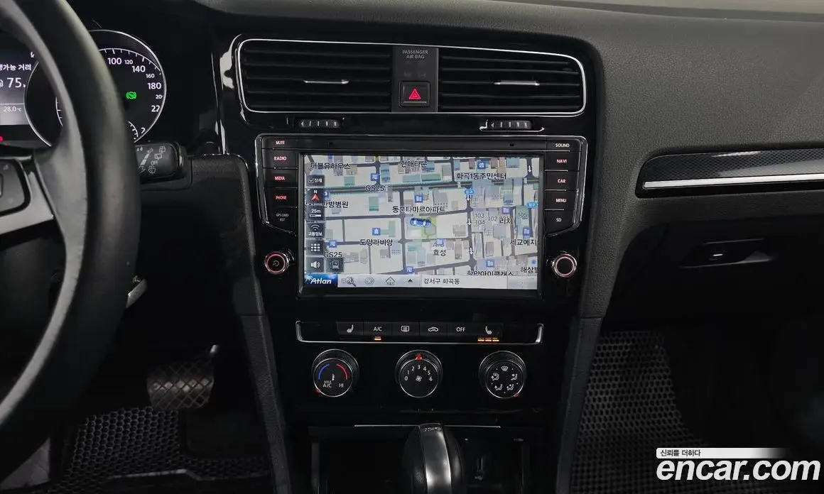 Volkswagen Golf 2014 1.6 автомат (гидро), фото 14