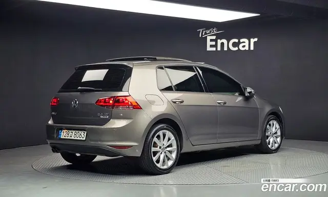 Volkswagen Golf 2016 2.0 автомат (гидро), миниатюра 2 Volkswagen Golf 2016 2.0 автомат (гидро), миниатюра 2
