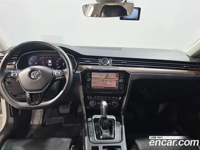 Volkswagen Passat 2018 2.0 автомат (гидро), миниатюра 11 Volkswagen Passat 2018 2.0 автомат (гидро), миниатюра 11