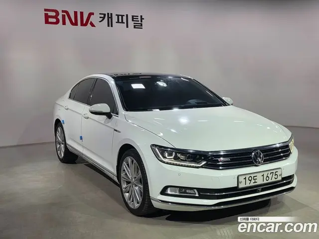 Volkswagen Passat 2018 2.0 автомат (гидро), миниатюра 3 Volkswagen Passat 2018 2.0 автомат (гидро), миниатюра 3