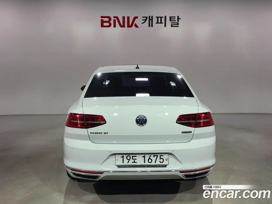 Volkswagen Passat 2018 2.0 автомат (гидро), фото 5 Volkswagen Passat 2018 2.0 автомат (гидро), фото 5
